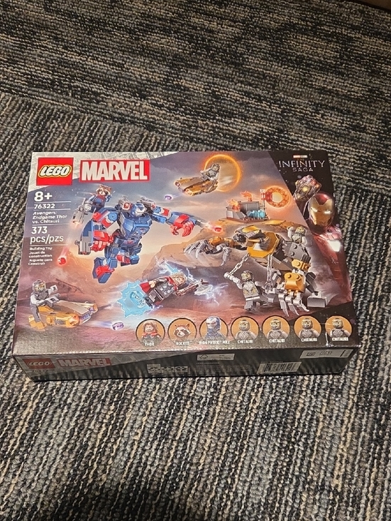 Lego Other - LEGO Marvel Thor vs Chitauri Battle Set - Blue Red Yellow